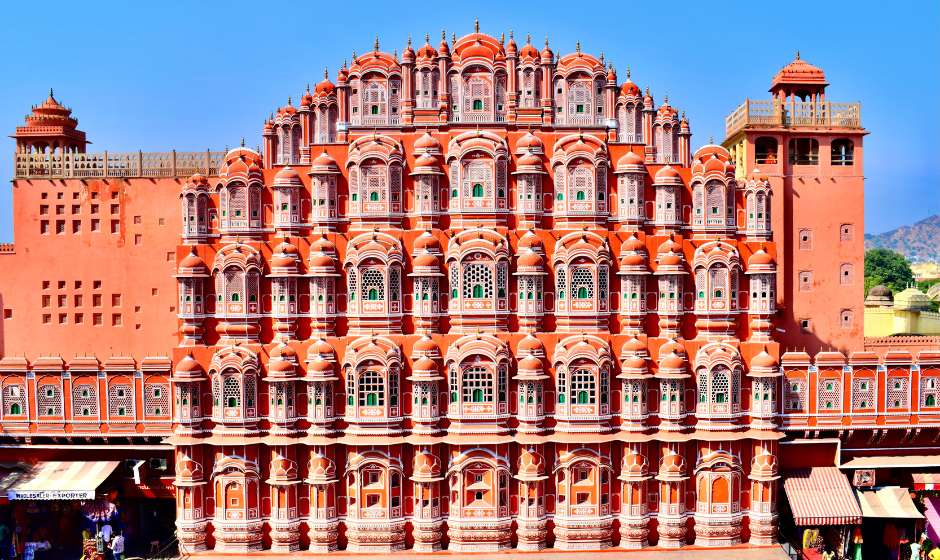 Rajasthan , Rajasthan package from Delhi , Rajasthan package itinerary , Jaipur Sightseeing , Hawa Mahal , Amer Fort , Rajasthan package from Mumbai , Udaipur Palaces